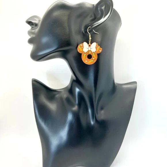 Mickey Carrot Cake Earrings - Mickey Mouse - Fall Earrings - Halloween Earrings - Picture 7 of 9